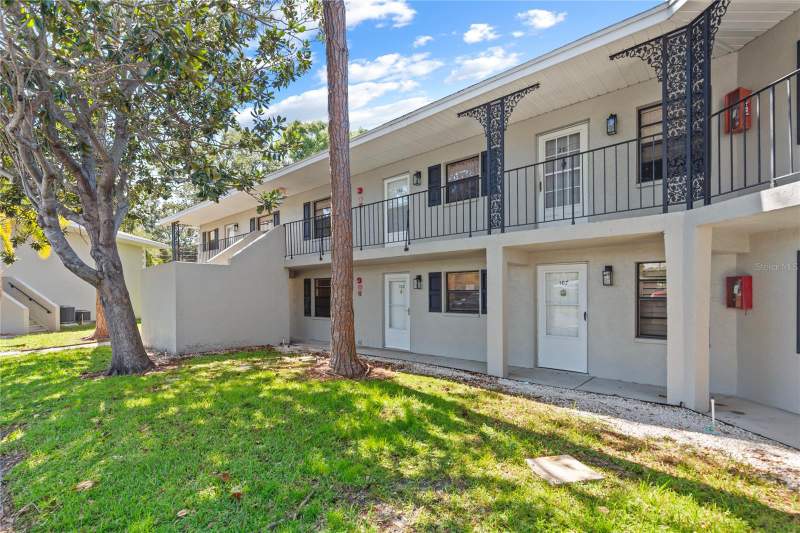 Lafayette Square Condo