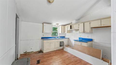 2220 Ellie Road #B, Auburndale FL - photo 19 of 33