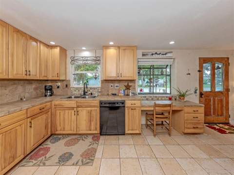 990 Florence Street, Nokomis FL - photo 8 of 54