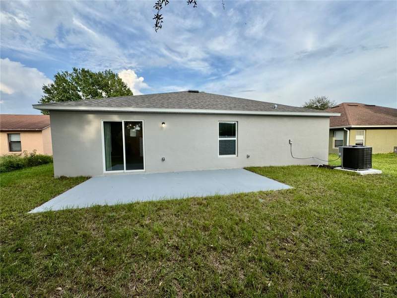 4 bedroom Single Family Residence at 947 Salerno Court, Poinciana Village 1 Nbhd 2, Kissimmee — photo 2