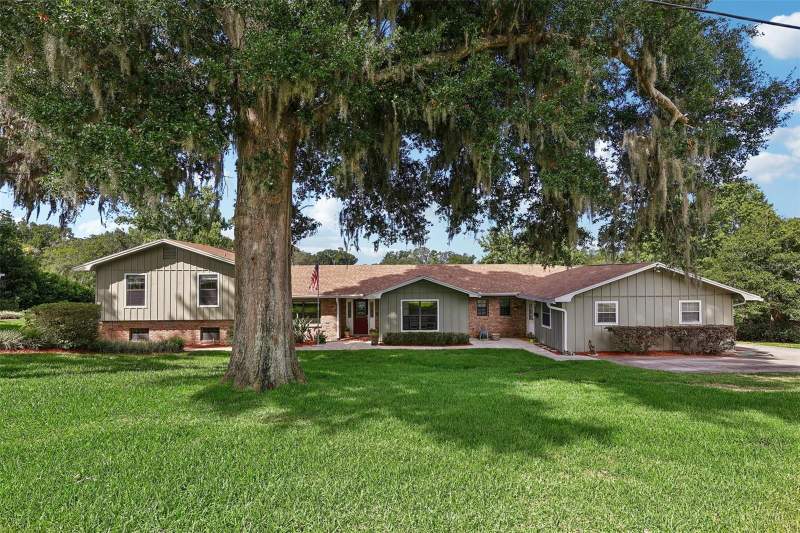 6 bedroom Single Family Residence at 1460 Grove Street, Eichelberger Estates 1, Eustis — photo 3