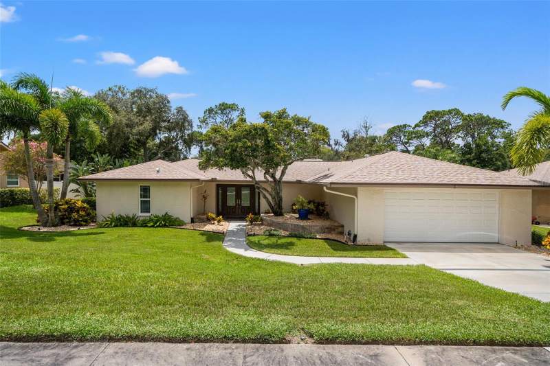 940 ROLLING HILLS DRIVE home for sale in Westlake Village