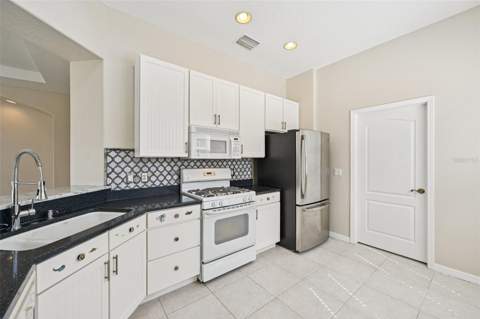 819 Regal Manor Way, Sun City Center FL - photo 13 of 58