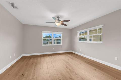 110 N Tremain Street #209, Mount Dora FL - photo 9 of 21