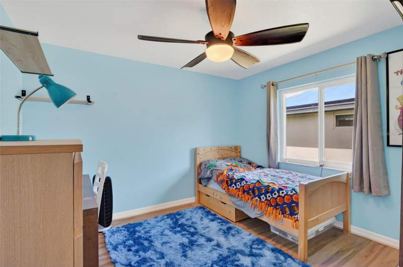 3 bedroom Single Family Residence at 3809 Agualinda Boulevard, Cape Coral, Cape Coral — photo 4