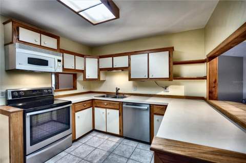 2724 Abbey Avenue, Orlando FL - photo 8 of 29