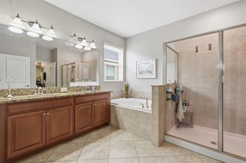 11804 Valhalla Woods Drive, Riverview FL - photo 20 of 37