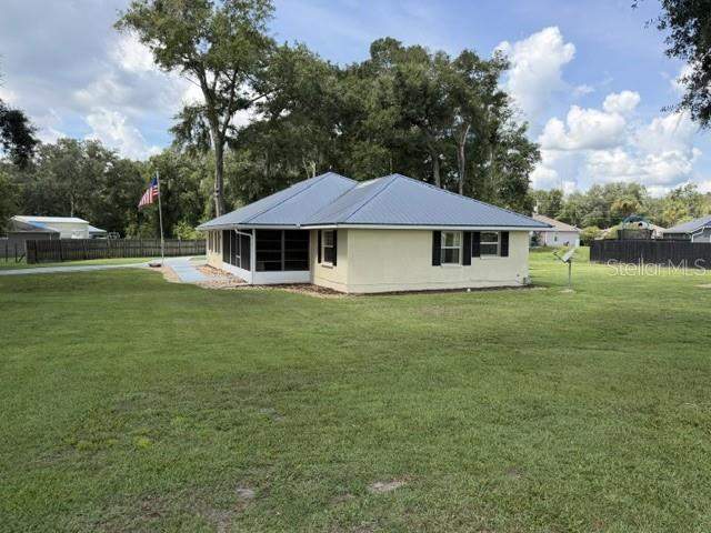 3 bedroom Single Family Residence at 300 SW Brighton Court, Hollingsworth Estates, Fort White — photo 4
