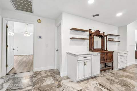 7026 Pinehaven Drive, Lakeland FL - photo 16 of 54