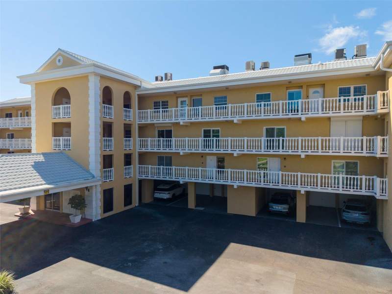 2 bedroom Condominium at 544 Pinellas Bayway #F8, Harbor Watch On Tierra Verde, Tierra Verde — photo 2