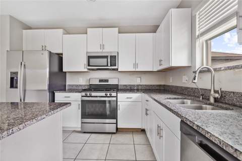 9413 Channing Hill Drive, Ruskin FL - photo 13 of 36