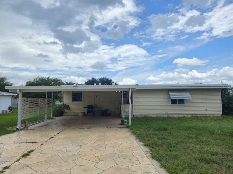 2 bedroom Manufactured Home at 6605 NE 1st Lane, Ocala East Villas Un 01, Ocala — photo 2
