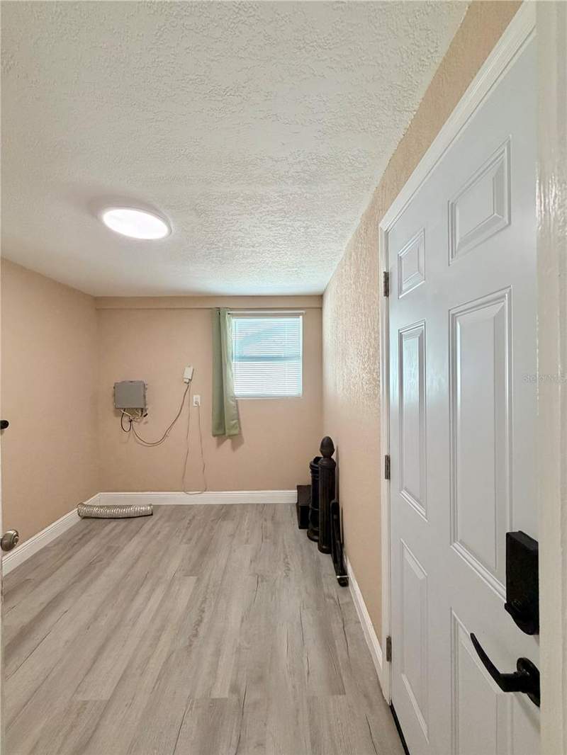 3 bedroom Single Family Residence at 110 S Corona Avenue, Sky Crest Unit 5, Clearwater — photo 3