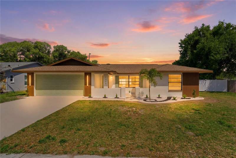 3 bedroom Single Family Residence at 2309 PIN OAK LANE, SHADY OAK FARMS, CLEARWATER — photo 1