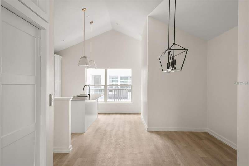 3 bedroom Townhouse at 1606 Park Lake Street #9, Ferncreek 20, Orlando — photo 5