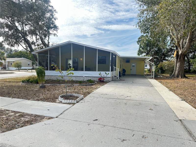 16735 OLIVAUD STREET home for sale in Lake Marinette Mobile Home Park