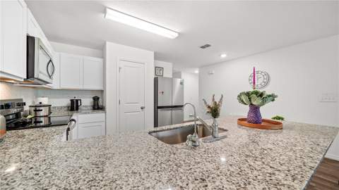 4236 Garbett Terrace, North Port FL - photo 9 of 99
