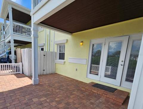 4728 Beach Drive #B, St Petersburg FL - photo 16 of 41