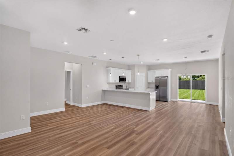 4 bedroom Single Family Residence at 16878 SW 40th Circle, Marion Oaks, Ocala — photo 2