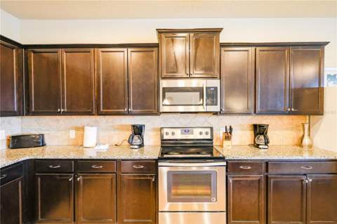8811 Macapa Drive, Kissimmee FL - photo 7 of 88