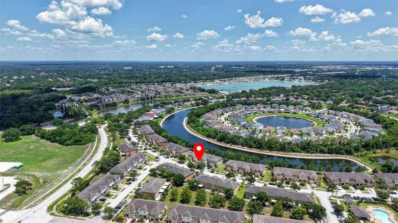 3 bedroom Townhouse at 6710 Holly Heath Drive, Oak Creek Prcl 3, Riverview — photo 3