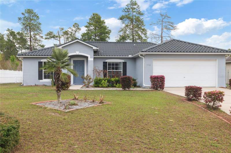 3 bedroom Single Family Residence at 17168 SW 39th Circle, Marion Oaks Un 06, Ocala — photo 2