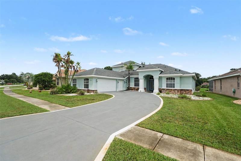 3 bedroom Single Family Residence at 5020 Gevalia Drive, Hernando Oaks Ph 1, Brooksville — photo 2