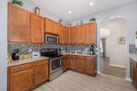13312 Old Florida Circle, Hudson FL - photo 9 of 30