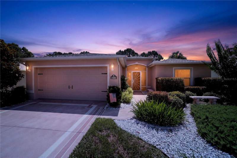 3 bedroom Single Family Residence at 15681 SW 14th Avenue Road, Summerglen, Ocala — photo 2
