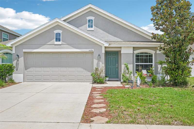 14284 FINSBURY DRIVE home for sale in Villages at Avalon
