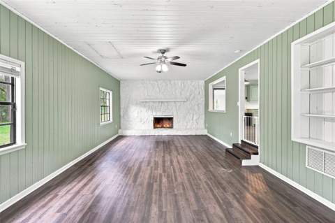 1095 S Ridgewood Avenue, Deland FL - photo 11 of 32