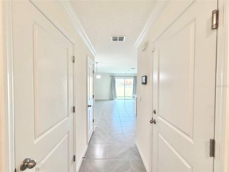 3 bedroom Townhouse at 8229 SW 67th Avenue, Laurel Commons, Ocala — photo 3