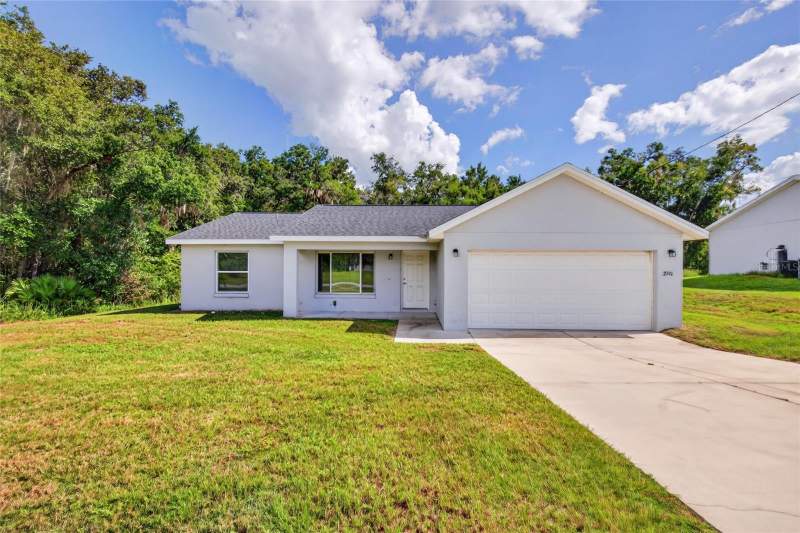 3 bedroom Single Family Residence at 296 Oak Lane Track, Silver Spgs Shores Un #32, Ocala — photo 2