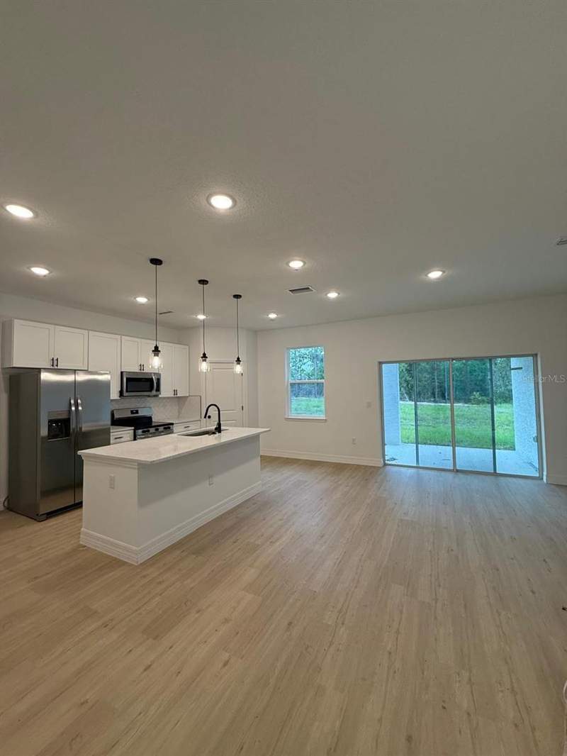 4 bedroom Single Family Residence at 10638 N Citrus Springs Boulevard, Citrus Spgs Unit 20, Citrus Springs — photo 5