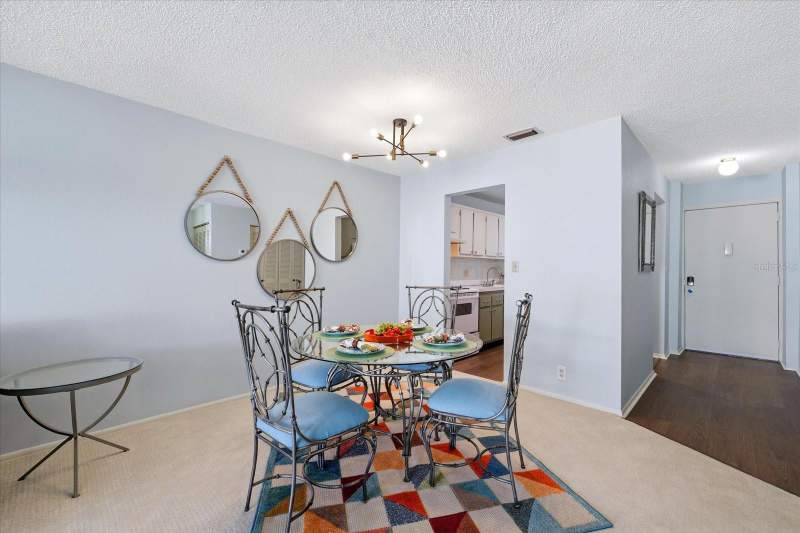 1 bedroom Condominium at 2060 Marilyn Street #211, Marilyn Pines Condo Apts, Clearwater — photo 4