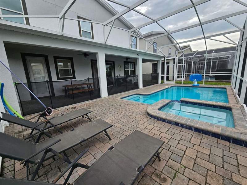7 bedroom Single Family Residence at 1241 Challenge Drive, Stoneybrook South North Prcl Ph 5, Davenport — photo 2