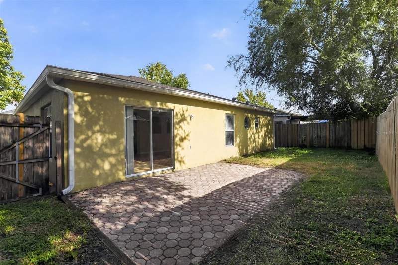 3 bedroom Single Family Residence at 1080 AMANDA KAY CIRCLE, FOREST COVE, SANFORD — photo 2