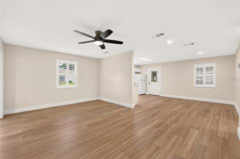 1124 Del Toro Drive, Lady Lake FL - photo 22 of 58
