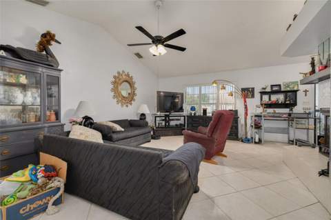 1338 Greenlea Drive, Holiday FL - photo 6 of 31
