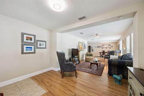 2109 E Grant Avenue, Orlando FL - photo 6 of 6