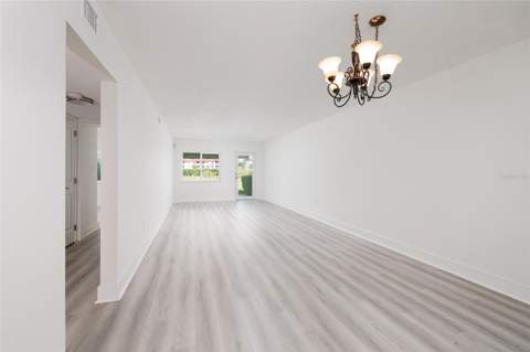 4550 Overlook Drive #154, St Petersburg FL - photo 13 of 48