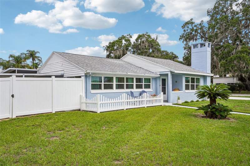 3 bedroom Single Family Residence at 1211 Morningside Drive, Mount Dora Sylvan Shores, Mount Dora — photo 3