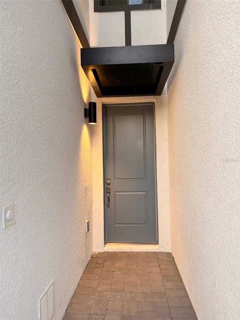 5 bedroom Townhouse at 10437 Ebb Tide Lane, Paradiso Grande Ph 4, Orlando — photo 3
