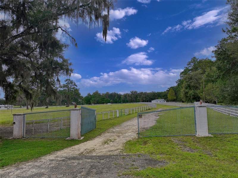 2 bedroom Farm at 19566 NW 123rd Court, Micanopy, Micanopy — photo 4