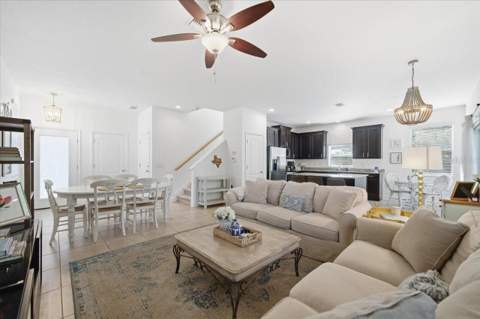 12330 N Rome Avenue, Tampa FL - photo 8 of 38