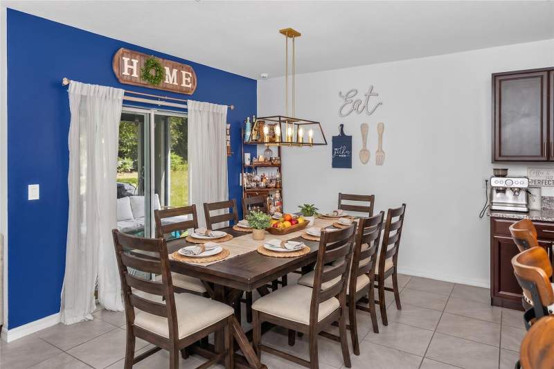 4 bedroom Single Family Residence at 319 Charles Drive, Victoria Oaks Ph A, Deland — photo 5