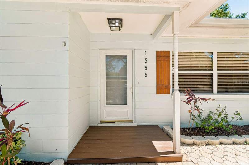 4 bedroom Single Family Residence at 1555 Magnolia Drive, Druid Groves Rev Rep, Clearwater — photo 3