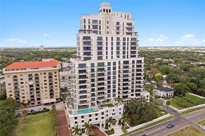 2103 BAYSHORE BOULEVARD #504 home for sale in Hyde Park House
