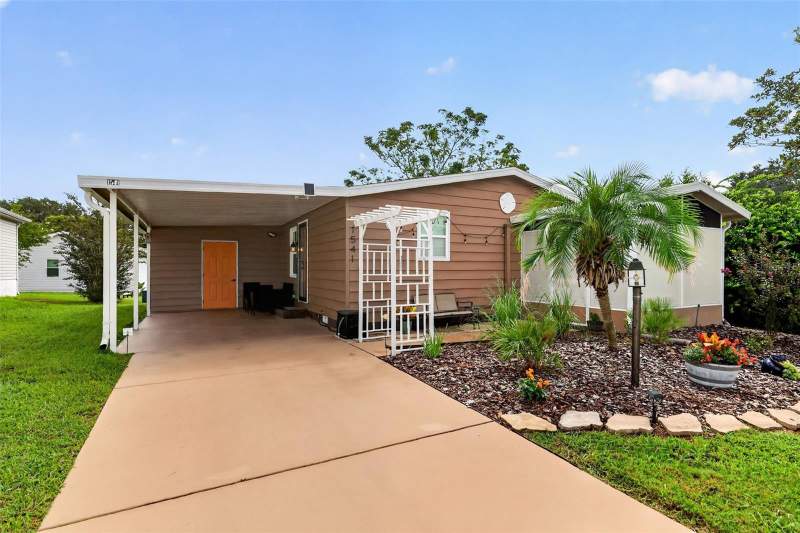 1541 DORAL CIRCLE home for sale in Orange Blossom Gardens