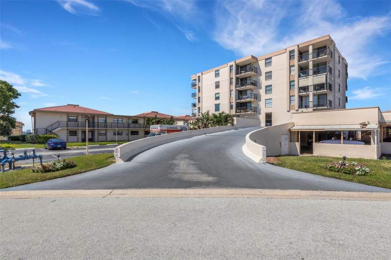 Casa Del Mar Condo